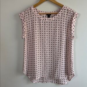 Ann Taylor Size Medium Pink and Black Patterned Blouse